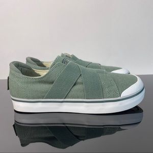 New KEEN - Women's Casual Sneaker - 8.5